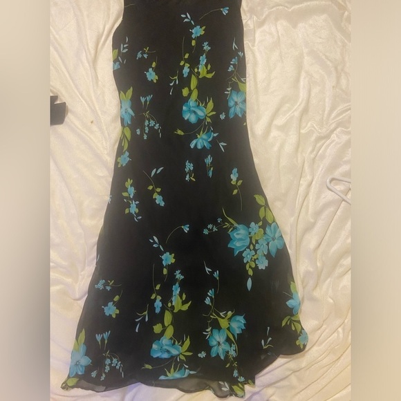 Cute  light Dress - Picture 3 of 6